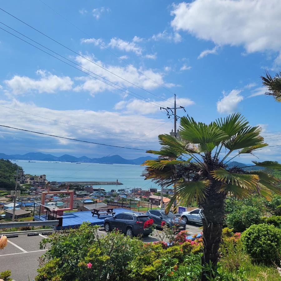 Soulmate Pension Namhae Luaran gambar