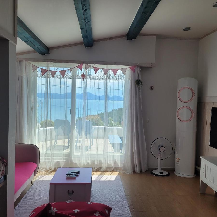 Soulmate Pension Namhae Luaran gambar